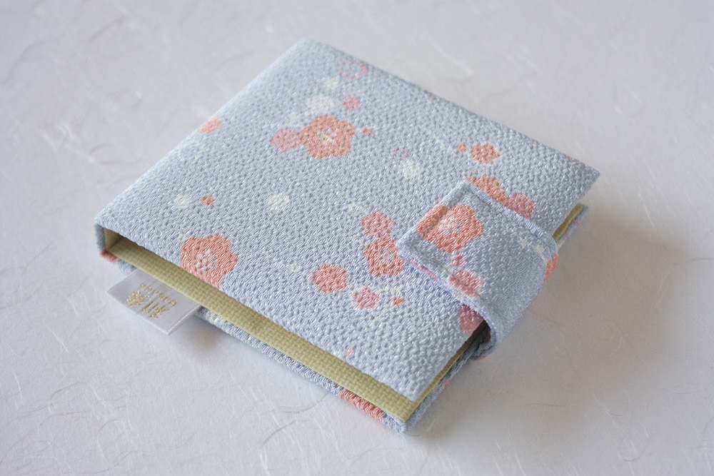 ちりめんカードケース・ハニカム10【枝梅】 ギフト | カードケース