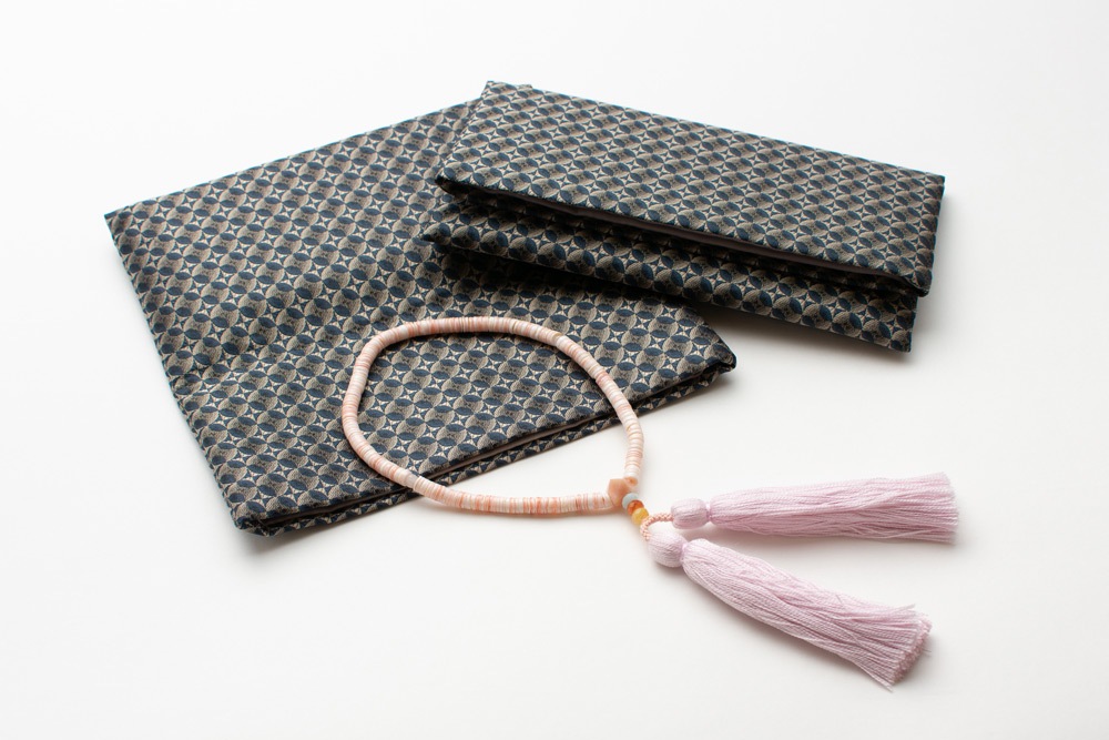 念珠袋 華市松(紺) 桐箱入り | すべての商品 | | 袱紗・ふくさの通販