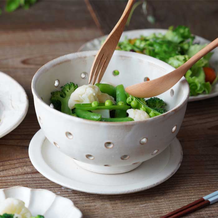 益子焼のザル kinari （☆プレートつき） 水切りボウル 穴あき