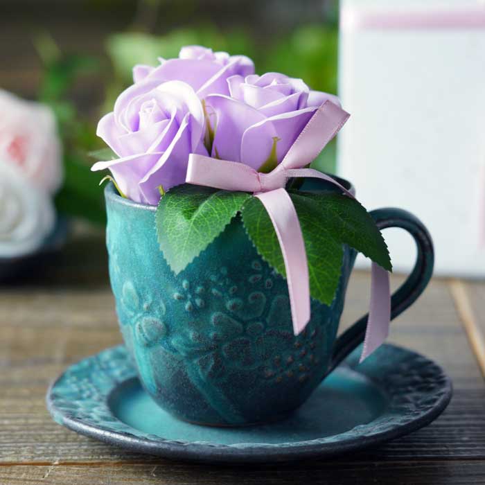 紫色 陶器 花瓶 花の模様 箱付き 深川製磁 薄紫色 花模様 陶器