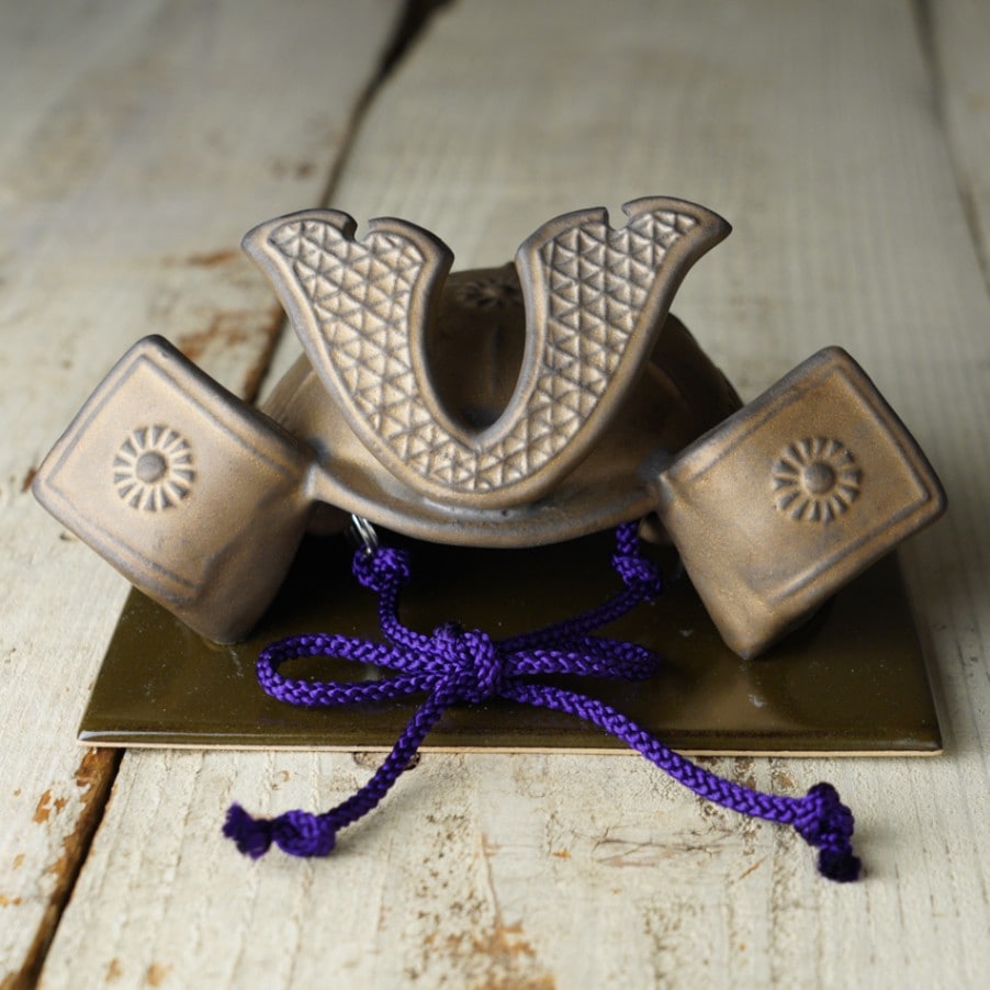 兜 ビジュゴールド 【収納用BOXつき】 かぶと 端午の節句 五月 こども