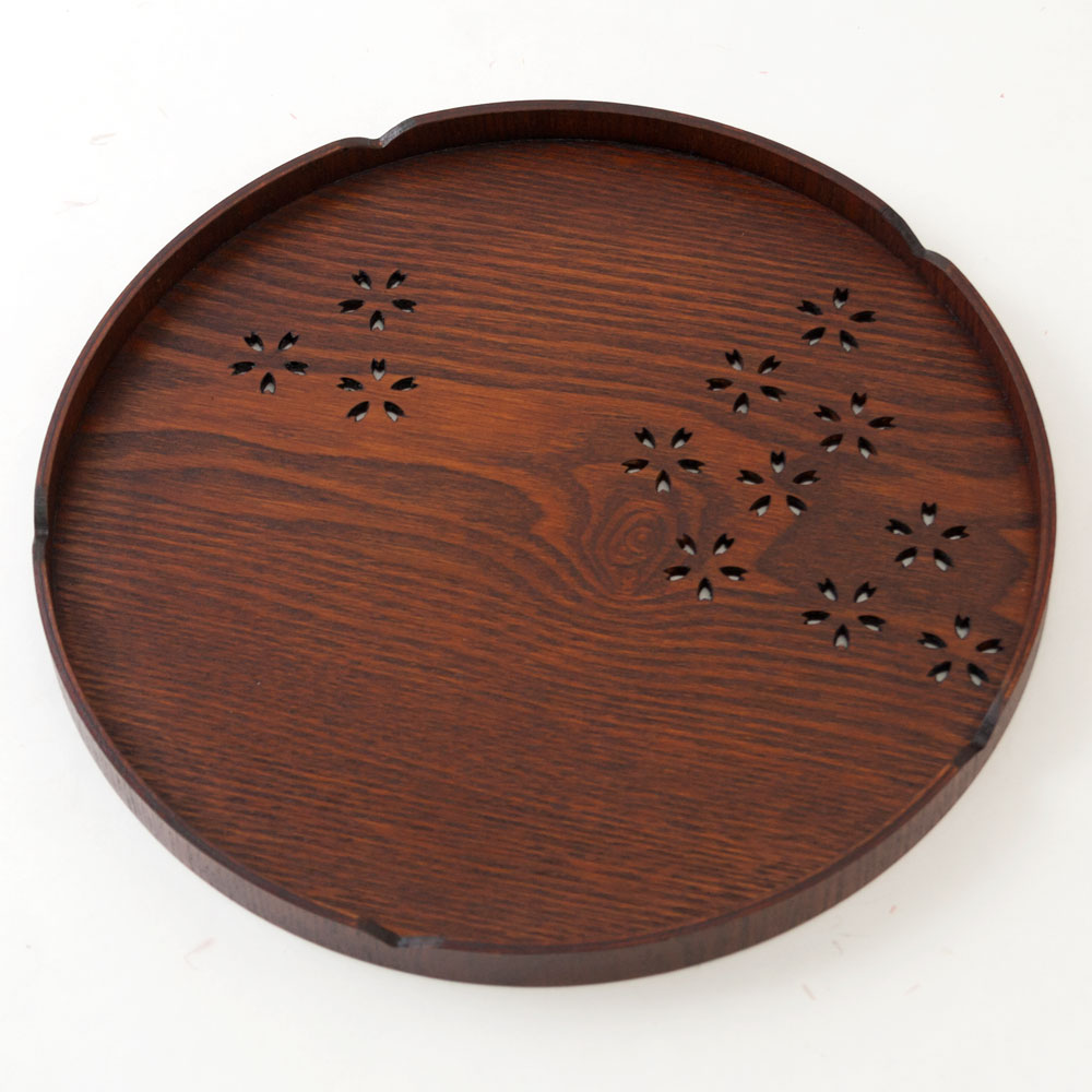丸盆　木製漆塗りのお盆　桜花模様　Wooden tray|お盆・トレー|食器・キッチン
