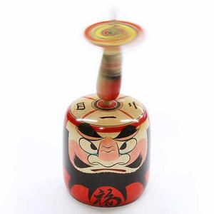 独楽と一緒にダルマもくるくる。　占い親子ダルマ「い・ろ・は」　山形県の木地玩具