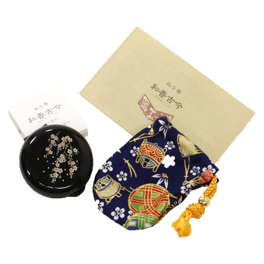 ぬり香原料系　天女の香り　和香古今（わのかここん）　香合　桜