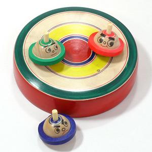 はっけよーい！　相撲独楽　台付き（小）　山形県の木地玩具