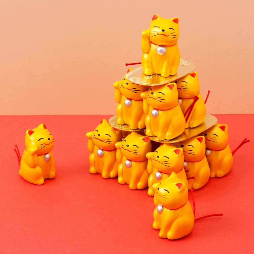 猫の小判祭りセット　もしかしてすでに干支？　金猫のおみくじ（おみくじ15個＋小判3枚）
