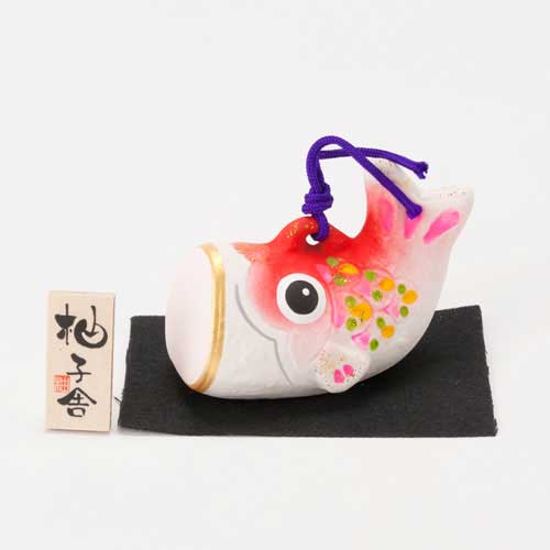 土鈴鯉のぼり　小・赤 (MK874)　瀬戸焼の皐月飾り　端午の節句・五月人形　Setoyaki Satsuki ornament