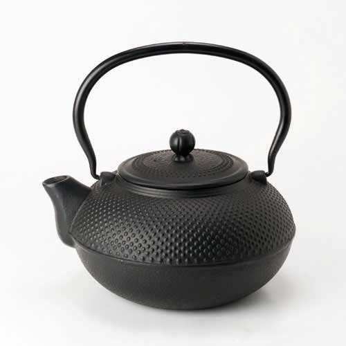 南部鉄器　鉄瓶　アラレ黒04　岩手県の工芸品　Nanbu-tekki Tetsubin  Iron kettle  Arare black  Iwate craft