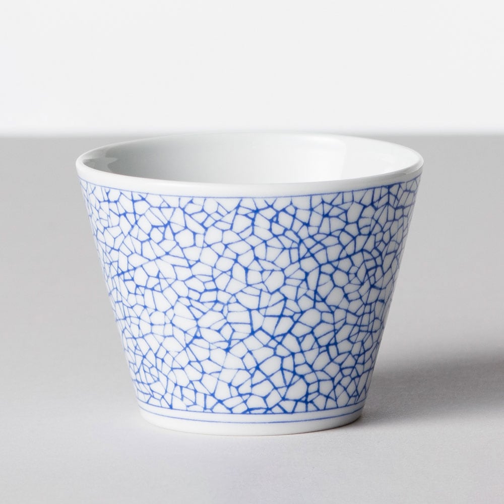 銘品！山田和幸作蕎麦打ち鉢　新品 BARBAR そばちょこ〈和文／青・菊弁文〉｜清らかな菊弁を描いた、青の