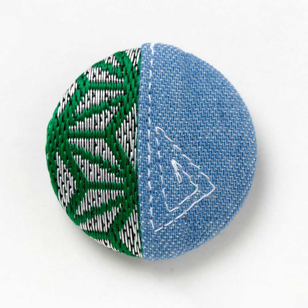 畳べりのブローチ 002　のちほど　Brooch made by tatamiberi