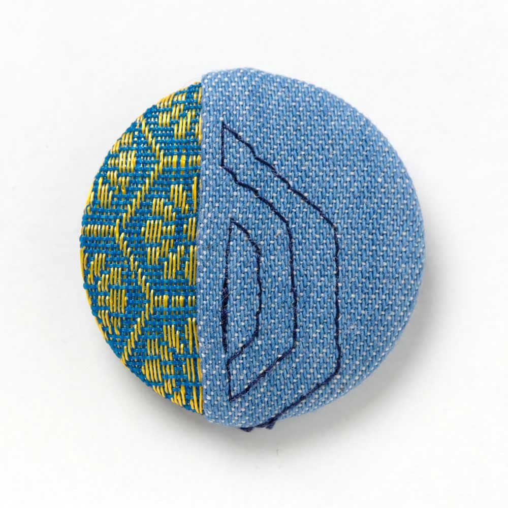 畳べりのブローチ 006　のちほど　Brooch made by tatamiberi