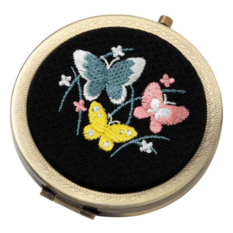和刺繍コンパクトミラー 蝶 スーベニール Japanese flower pattern