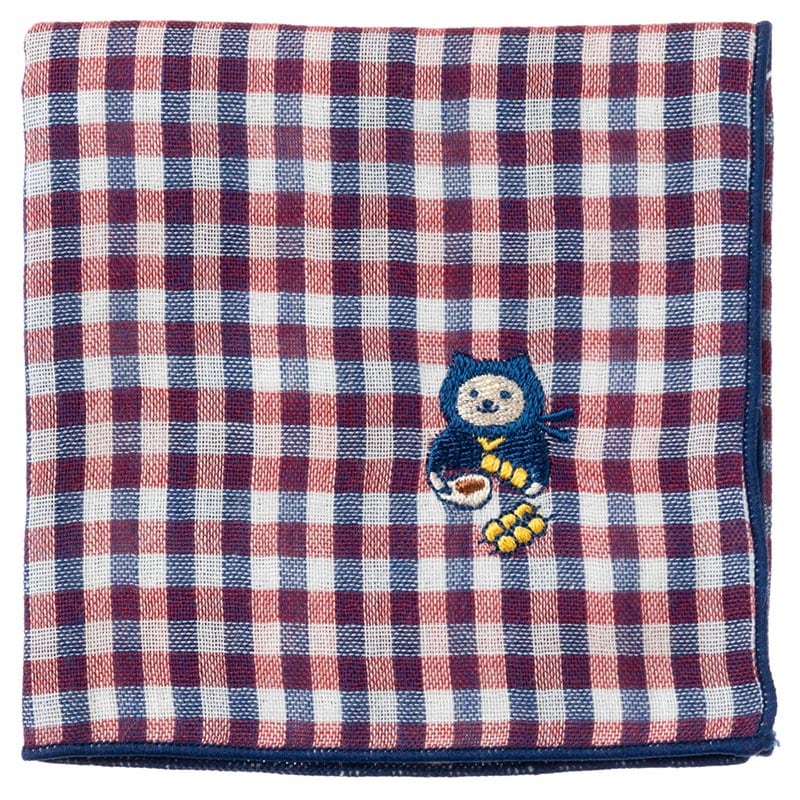 NYANJA　刺繍ハンカチ　だんご　ずっとこっちみてる猫の忍者　スーベニール　Embroidered gauze handkerchief