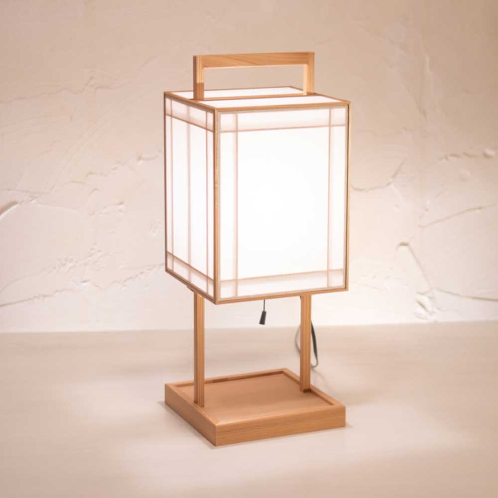 和風スタンドライト　行灯　栞 shiori　高さ53cm　杉材と強化和紙の照明器具　LED電球対応　Japanese style floor lamp made of cedar wood and J