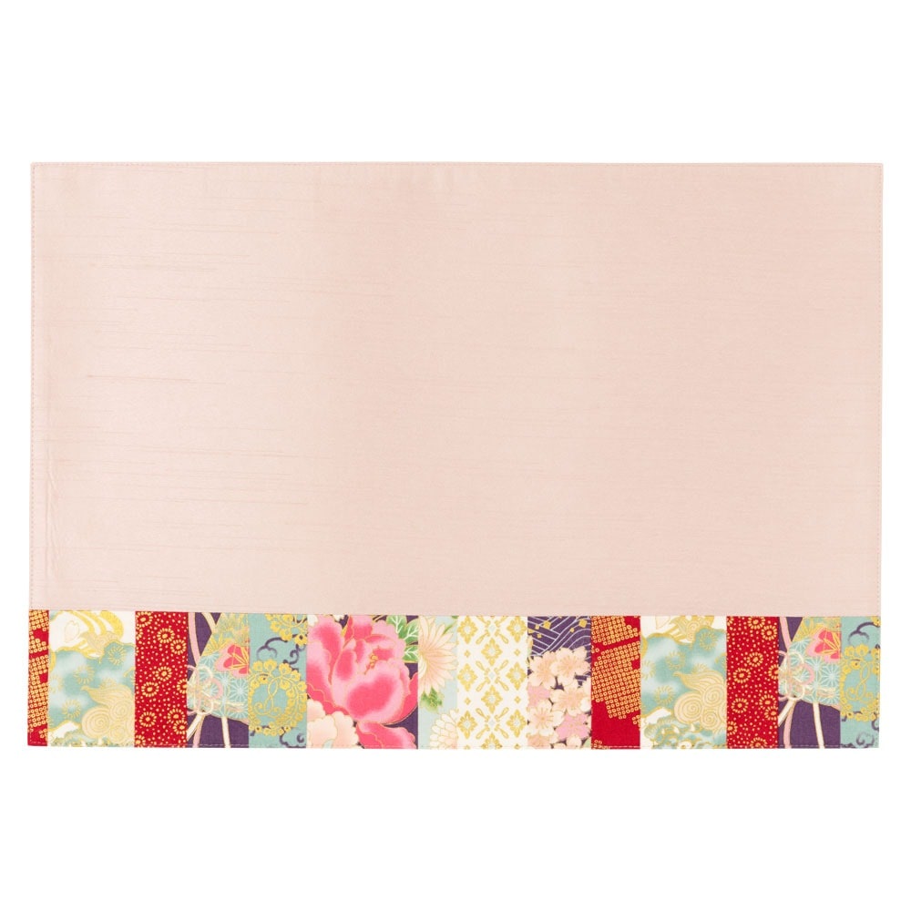 百道発信　華神楽　ランチョンマット　ピンク (IKI-1479)　45×31cm　福岡県の布製品　Fabric place mat  Fukuoka craft