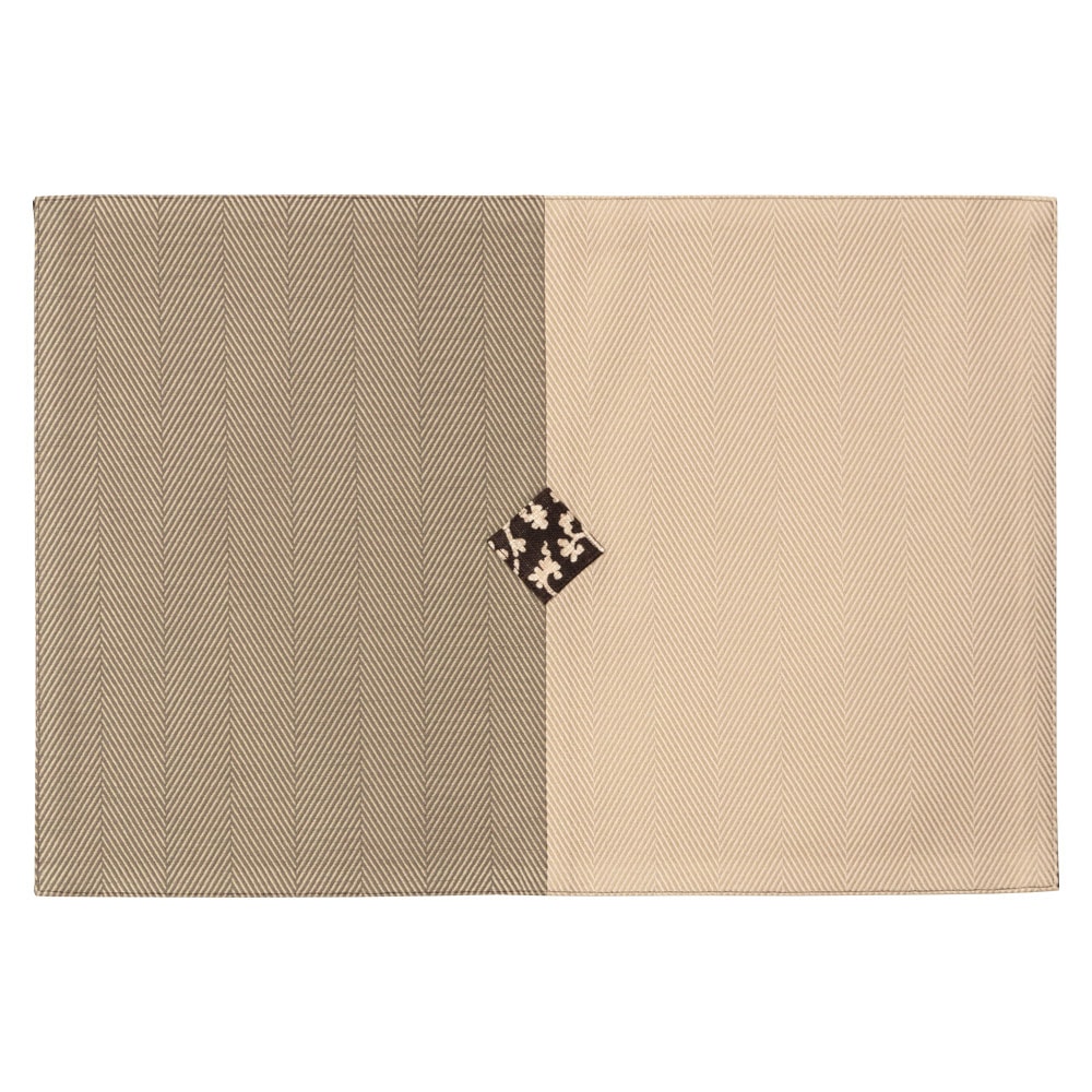 百道発信　紋　ランチョンマット　利休×薄茶 (IKI-1494)　45×31cm　福岡県の布製品　Fabric place mat  Fukuoka craft|お膳・ランチョン|食器・キッチン