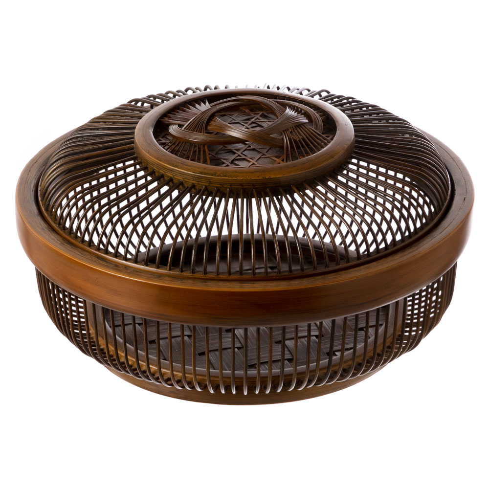 駿河竹千筋細工　盛器　丸愛　蓋付き　静岡県伝統工芸品　Suruga-takesensuji-zaiku  Cake tray made of bamboo sticks|容器・ストッカー|食器・キッチ