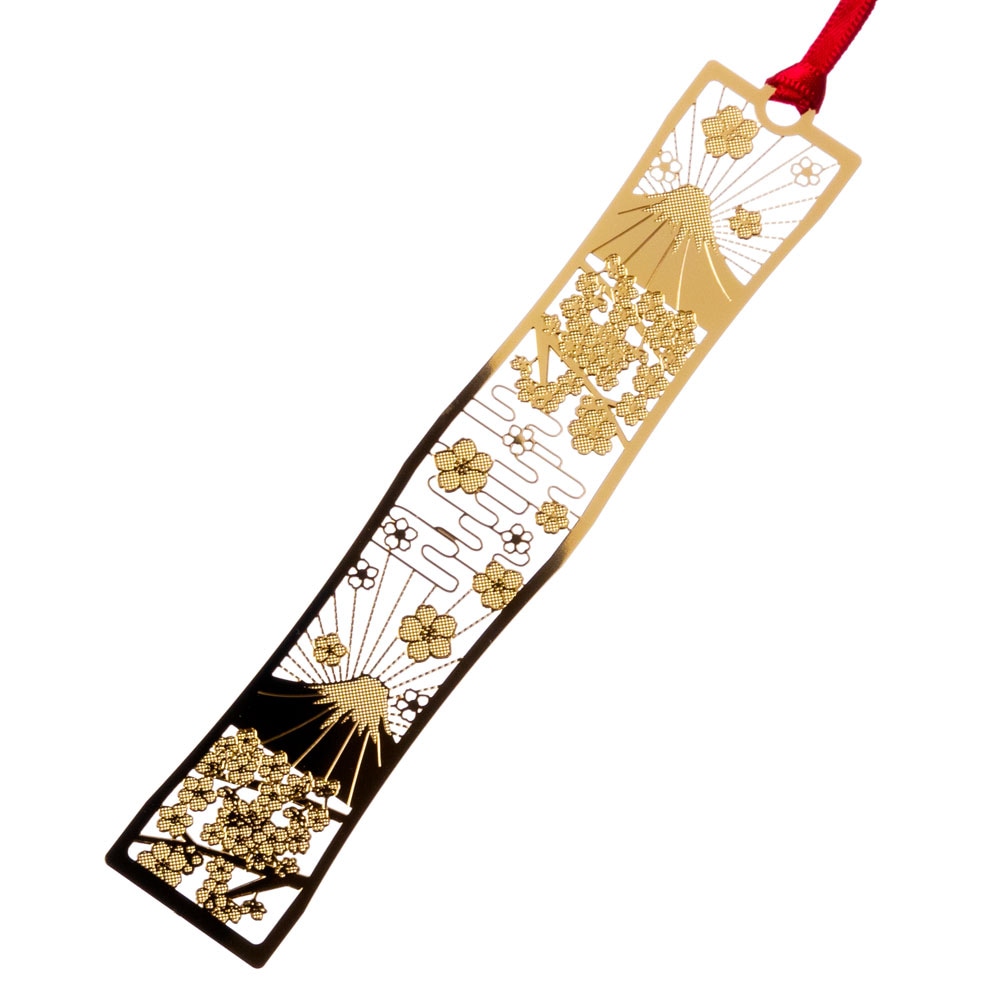 金の栞〈和柄ブックマーカー 富士と舞桜〉WAG024|24K表面加工、富士山と舞い散る桜を精密エッチングで描いた金属製ブックマーカー