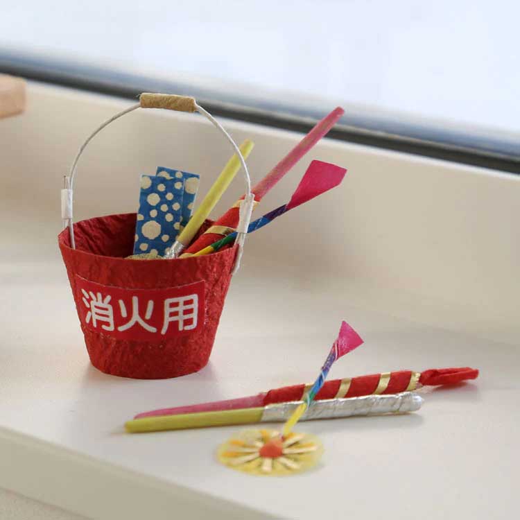 めでたや　めでたや遊び　手持ち花火　玄関やお部屋に飾れるコンパクトな和紙置き飾り　季節の置物　Seasonal decoration  Japanese paper|置物|インテリア