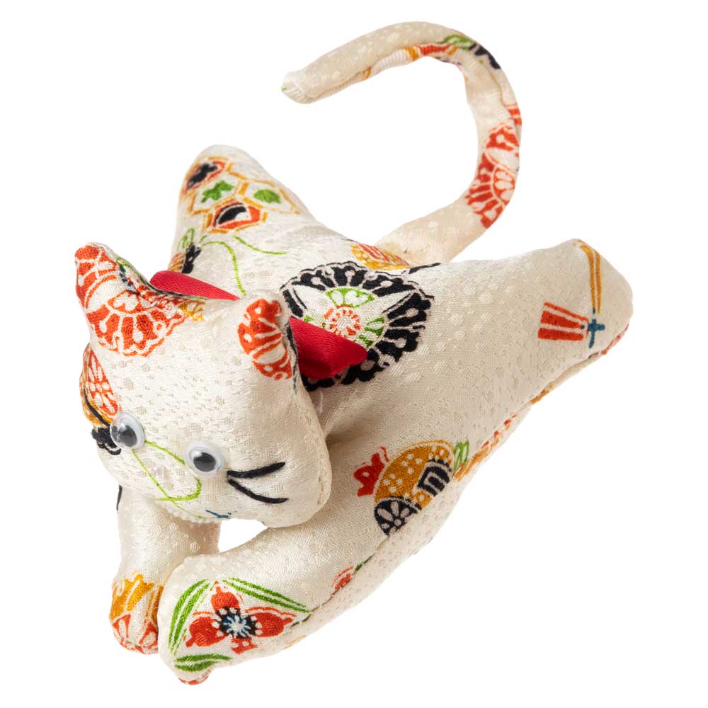 顔つきねこクリップ03　猫洗濯ばさみ　就労継続支援事業所で製作した和柄アイテム　古布リサイクル品　和風　手作り