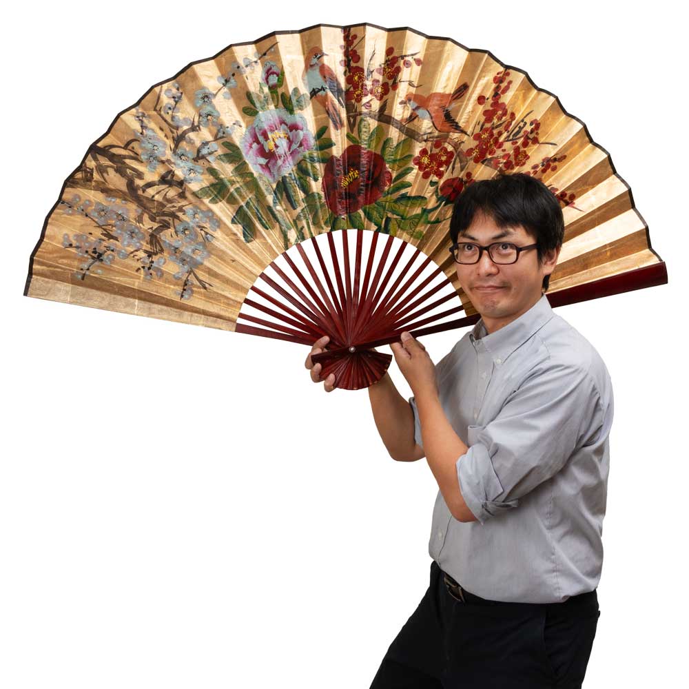 金の巨大扇子　梅とうぐいす　125×76cm　インテリア・コスプレグッズに　ハロウィン　仮装|壁掛け|インテリア