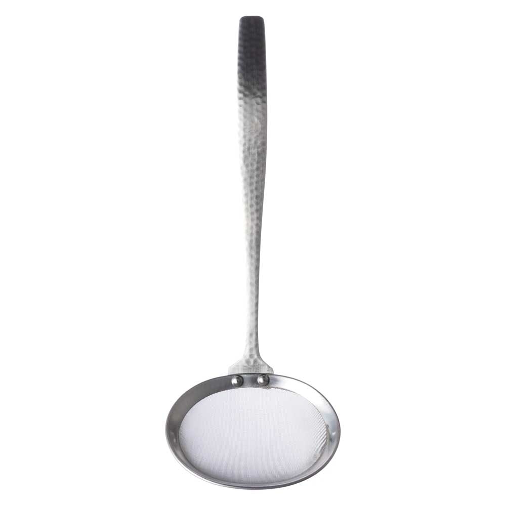 あく取り　小　ステンレス製　槌目模様の和味（なごみ）シリーズキッチンウェア　調理器具　鍋もの用レードル　キッチンツール　調理器具　新潟県の金属製品