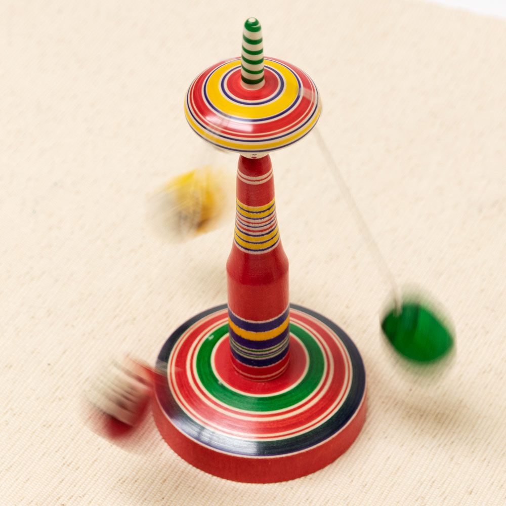 メリーゴーランド こけしとだるまがくるくる回ります 宮城県の木地玩具