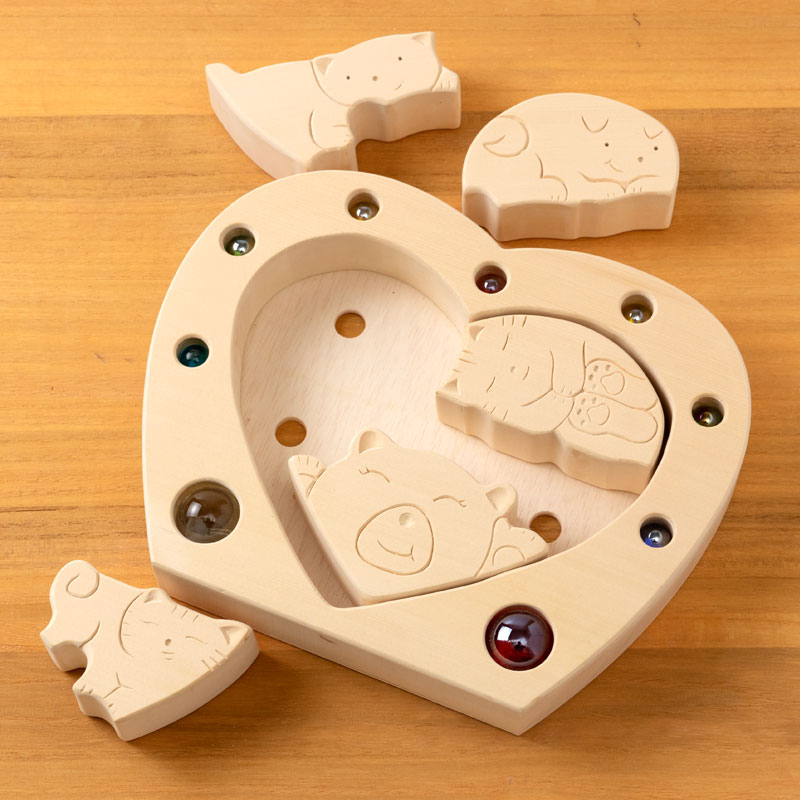 木製玩具 ハートパズル 木のおもちゃ インテリア 作者 鈴木龍泉 埼玉県の木工作品 Heart Shaped Wooden Puzzle Ryusen Suzuki こだわりの和雑貨 和敬静寂 オンラインショップ