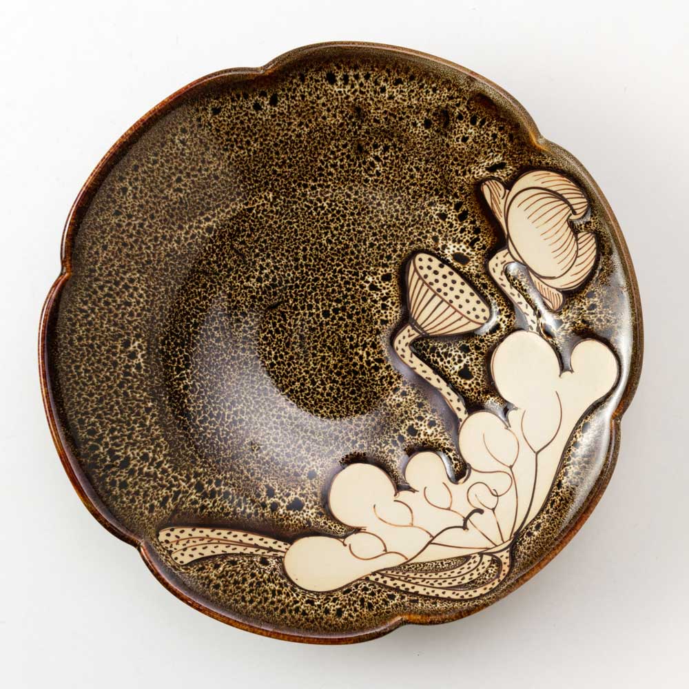 バッチャン焼 大鉢 直径22cm ロータス・蓮柄 ベトナムの素朴で温かみの