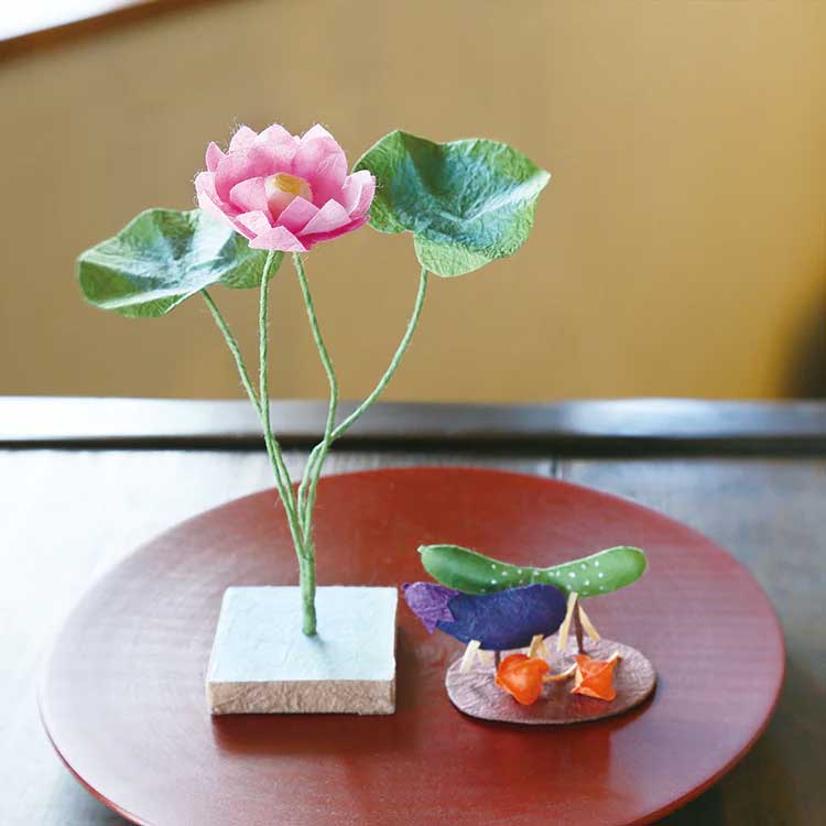 めでたや めでたや遊び 蓮と盆飾り 玄関やお部屋に飾れるコンパクトな 