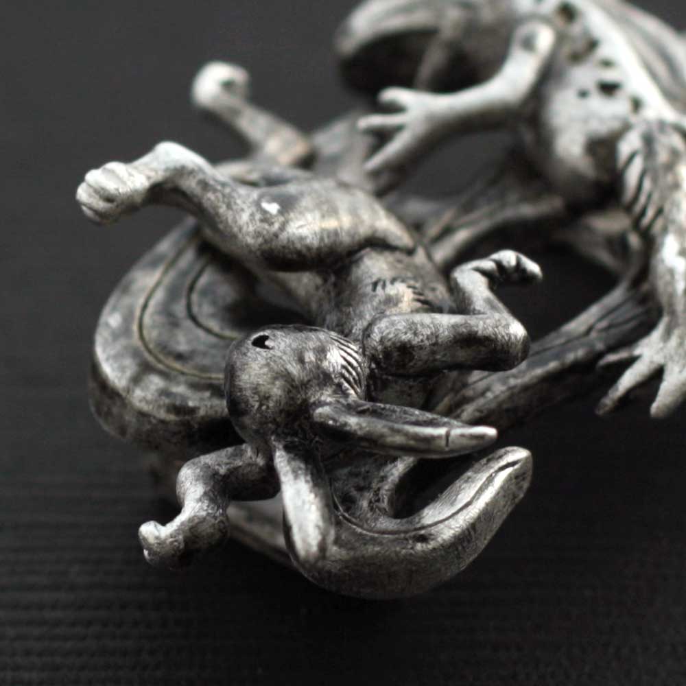 鳥獣戯画帯留 相撲 真鍮製（箱なし） 和敬静寂オリジナル 和装小物