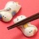 猫雛箸置き (HK845)　瀬戸焼　桃の節句　ひな祭りのテーブルウェア　Seto-yaki Chopstick rest of Hina dolls