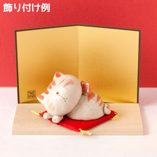 赤座布団 6.5cm角 置物・お飾り用品 ディスプレイ用 Red cushion for a figurine