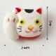 イホシロ窯　アクセサリー　招き猫・右手（金運）　ピンバッジ　ブローチ　帯留め　美濃焼　岐阜県の工芸品　Minoyaki accessory, Gifu craft