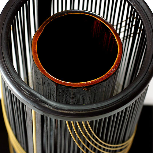 駿河竹千筋細工 花器 流水紋 静岡県伝統工芸品 伝統工芸士・大村竹心坊 作 職人が竹ひごを組んで千筋にして作り上げられた花瓶 繊細で滑らかな曲線美