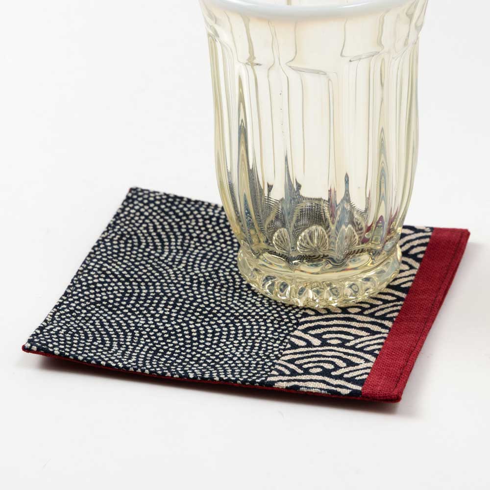 百道発信 藍文様 11cmコースター 11×11cm 福岡県の布製品 和文様 和風 あられ/青海波/麻の葉 綿100% 日本製 Fabric coaster, Fukuoka craft