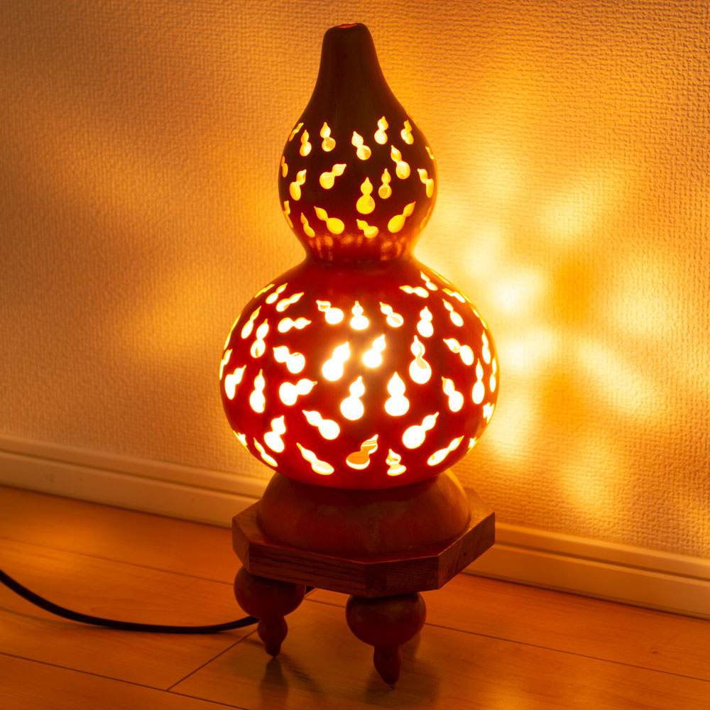 上州瓢箪 行灯 ランプシェード016 ひょうたん模様 高さ36.5cm ひょうたんから作られたインテリアライト 群馬県の工芸品 作者:天笠修次 Lamp shade of gourd, Gunma craft