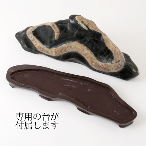 半額・在庫処分】石の置物 蛇 群馬県の工芸品 Stone ornament of