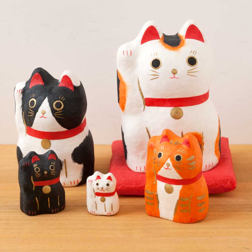 和紙置物 はりこーシカ招き猫（柄） 5匹 Lucky cat made of Japanese 