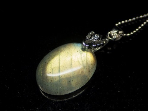 ラブラドライト ペンダントトップ(ゴールド)