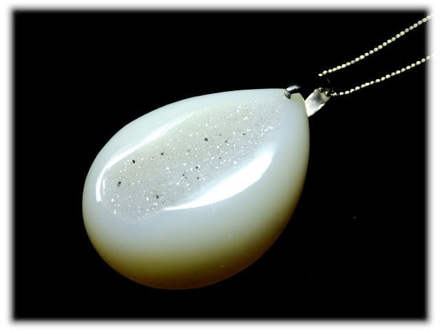 カルセドニーペンダントトップ