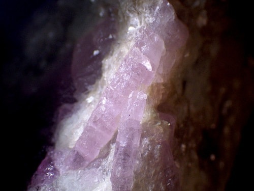 ミャンマー産 エルバイト(ピンクトルマリン,リチア電気石)/Elbaite