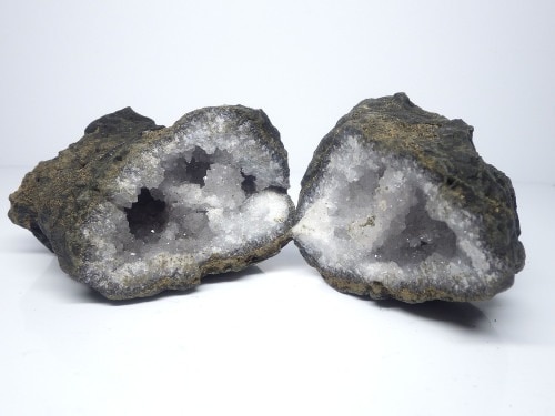 モロッコ産 水晶ジオード ペア