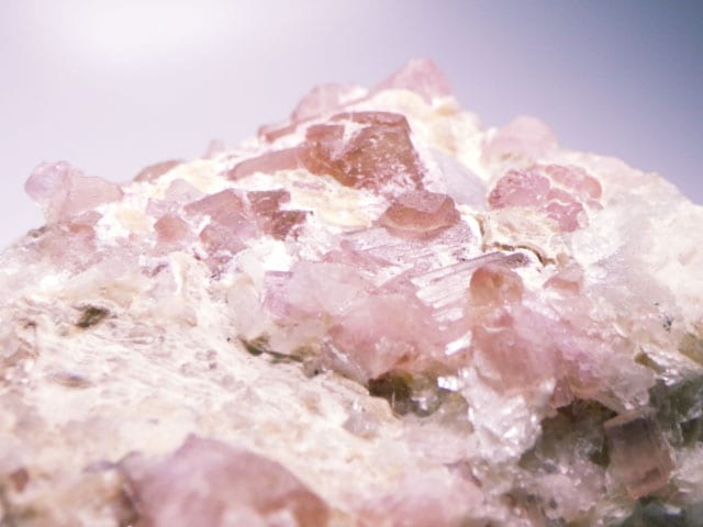 ミャンマー産 エルバイト(ピンクトルマリン,リチア電気石)/Elbaite