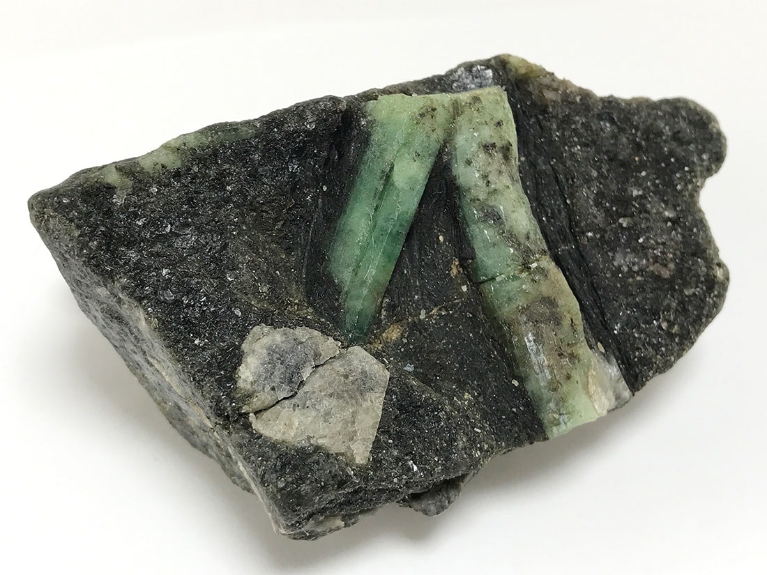 雲南省産エメラルド