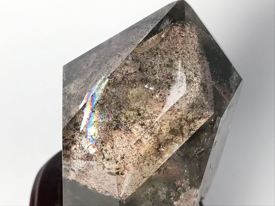 ブラジル産ガーデンクォーツ ポリッシュ (木製台座付き)