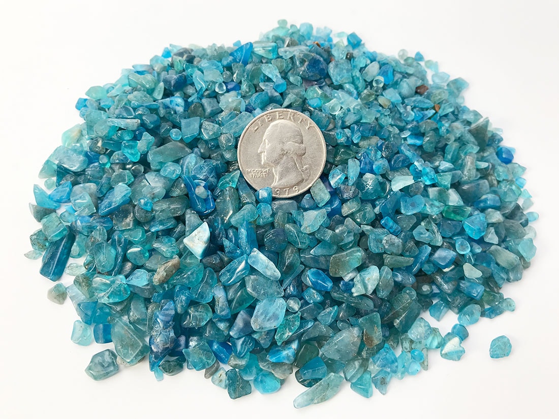 ★限定♢掘り出し石★絆を強める石【100gブルーグリーンアパタイトさざれ】❤️ さざれ石 ブルーアパタイト 100g 鉱物 鉱石 原石 レイアウト素材