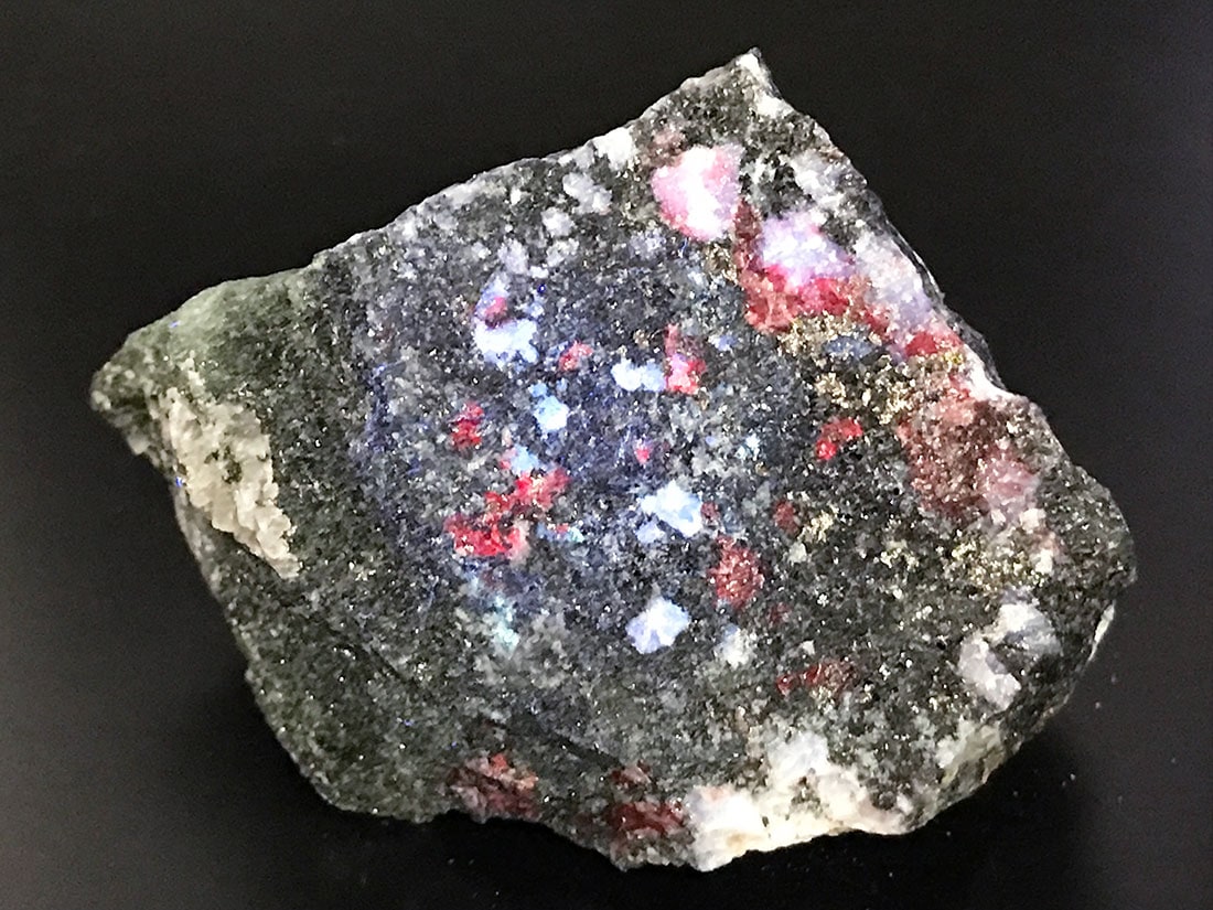 湖南省産ユークリプタイト