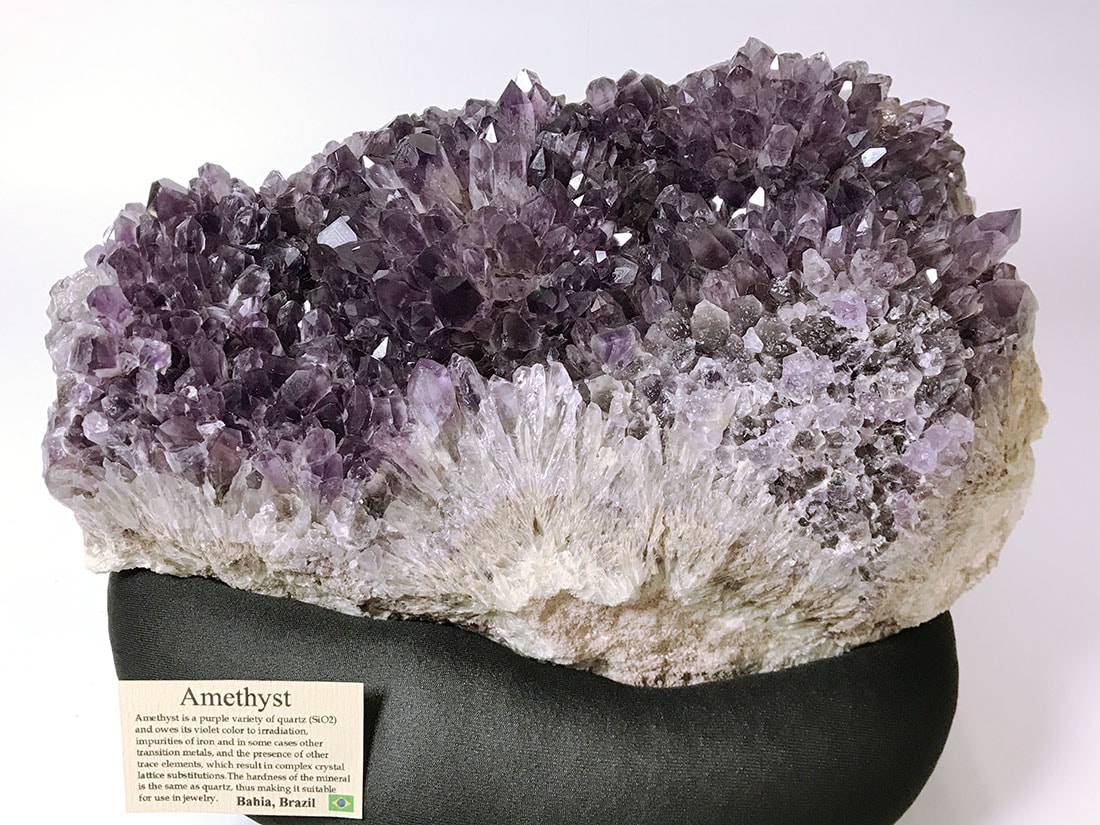 ブラジル産アメジストクラスター