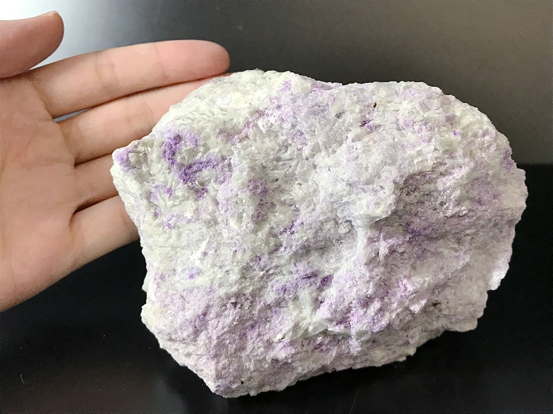 アフガニスタン産ハックマナイト